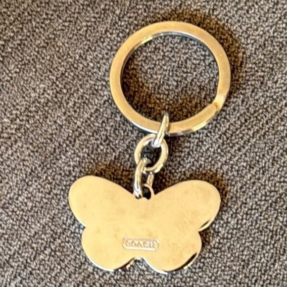 RARE ✨🪩Coach Silver Butterfly keychain Metal - Picture 3 of 3